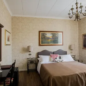 4* Отель Residenza In Farnese