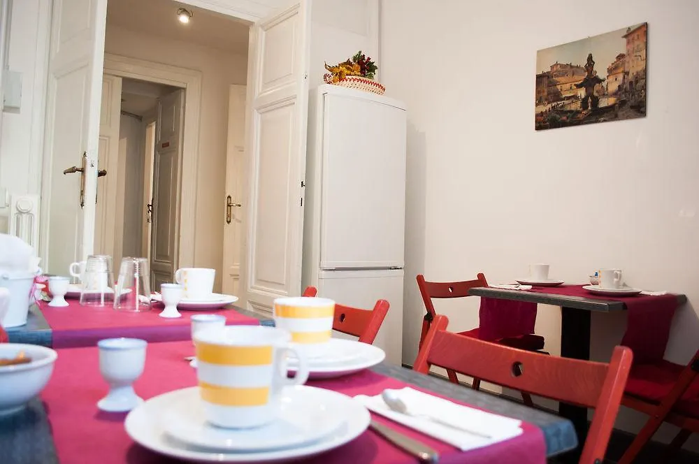 Relais Cola Di Rienzo Bed & Breakfast Rome