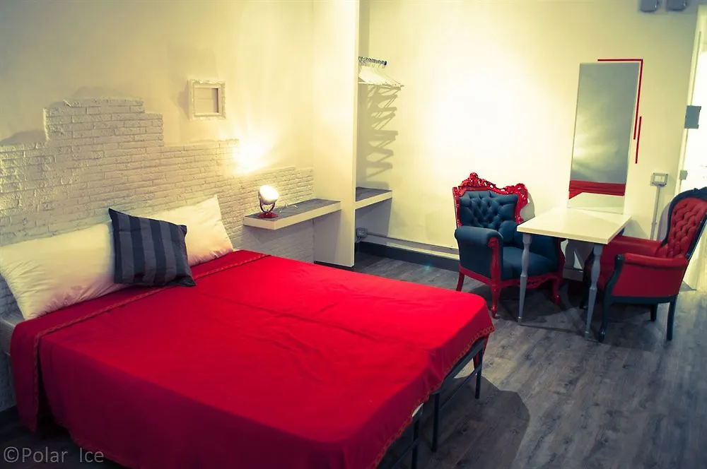 Relais Cola Di Rienzo Bed & Breakfast Rome Italy
